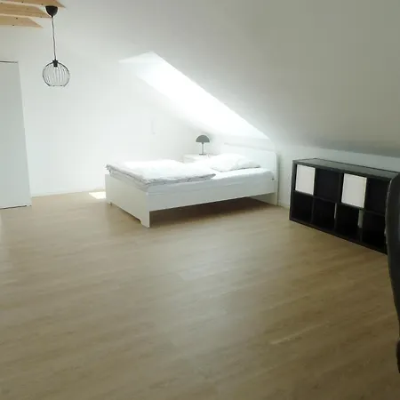 Haus Mit 6 Schlafzimmern 別荘