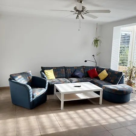 Haus Mit 6 Schlafzimmern Hébergement de vacances Lohr